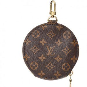 Louis Vuitton Coin Pouch With Keychain New